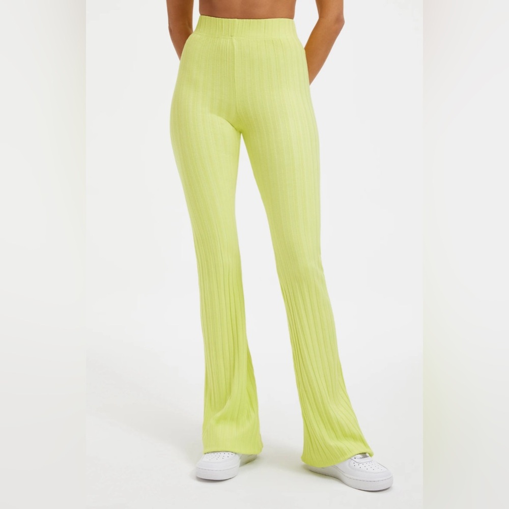 GOOD AMERICAN WIDE LEG RIBBED PANT IN SIZE 3 or Large